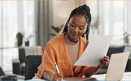 How to Earn $1,000 Monthly as a Beginner AI Writer in 2025