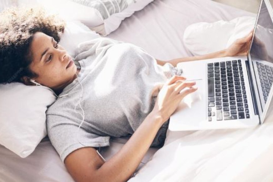 Earn While Bored in Africa (2026) – Apps That Pay You to Do Nothing & Earn Daily